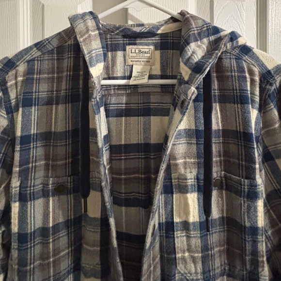 L.L. Bean Hooded Flannel - Picture 2 of 7
